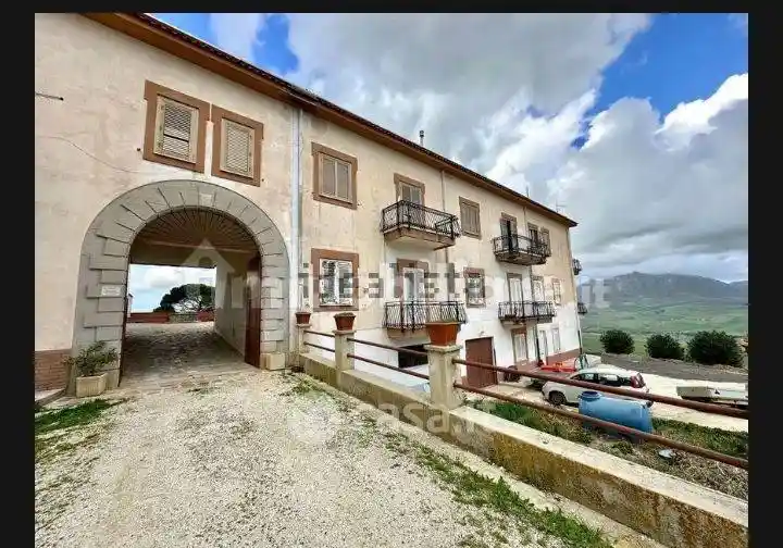 Appartamento in affitto a Monreale