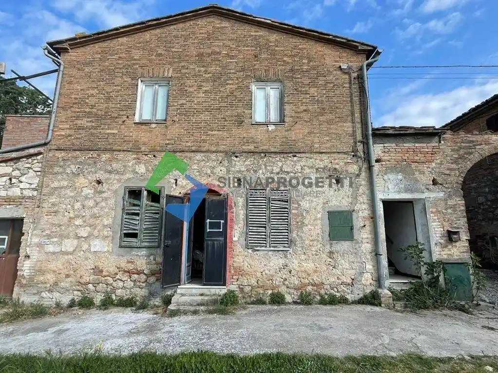 Casa indipendente in vendita a Monteroni d'Arbia