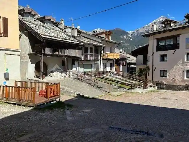 Appartamento in vendita a Oulx
