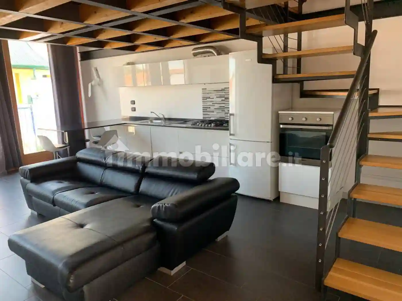 Loft - foto 2