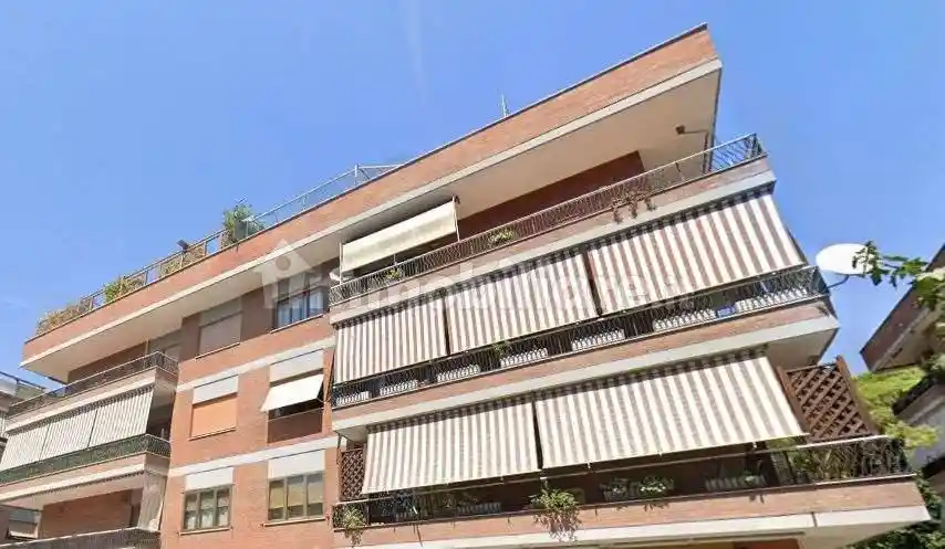 Appartamento in vendita a Guidonia Montecelio