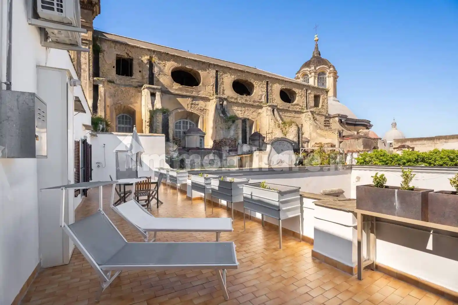 Appartamento in vendita a Napoli