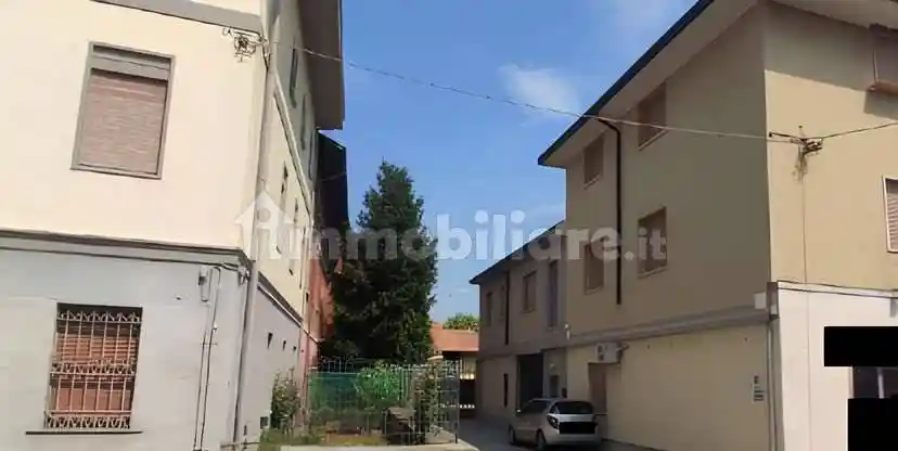 Appartamento in vendita a Rovello Porro