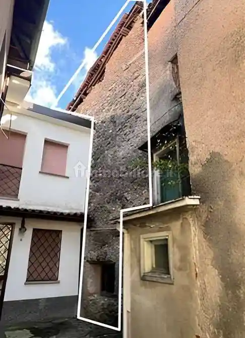Appartamento in vendita a Ballabio