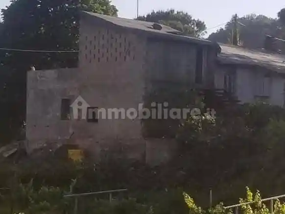 Villa in vendita a Sarzana