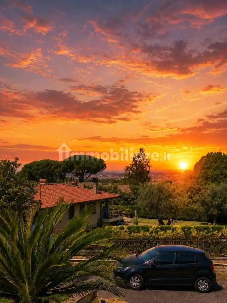 Villa in vendita a Frascati