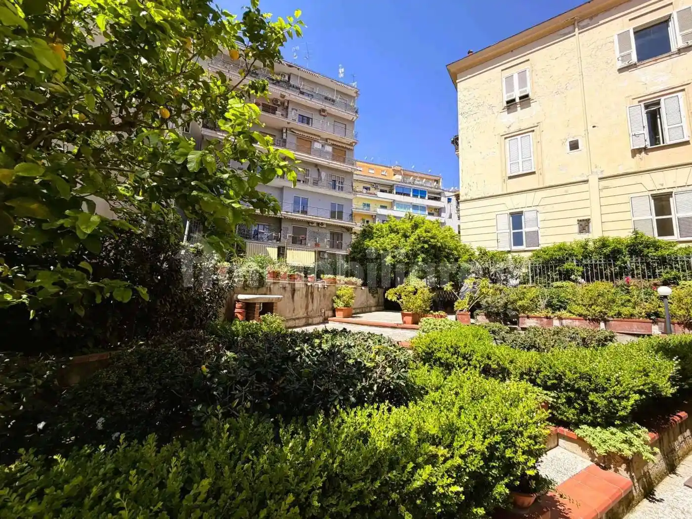 Appartamento in affitto a Napoli