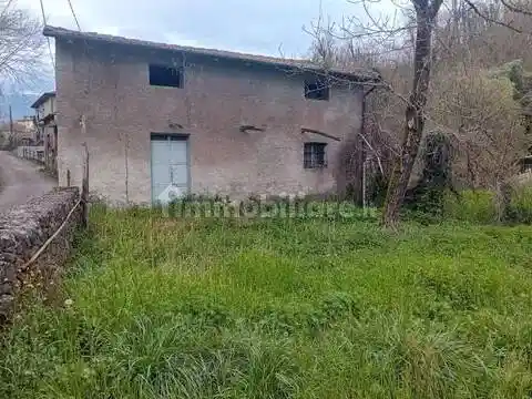 Rustico - Casale in vendita a Villafranca in Lunigiana