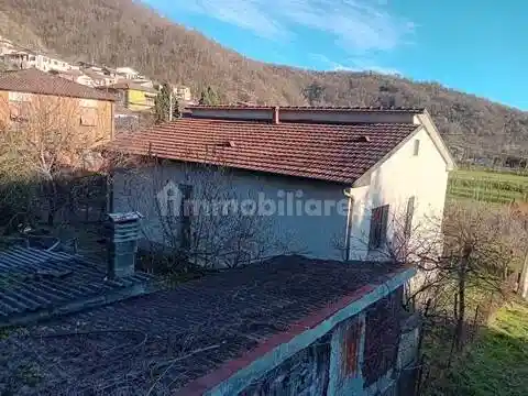 Villa in vendita a Licciana Nardi