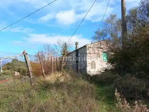 Rustico - Casale in vendita a Fivizzano