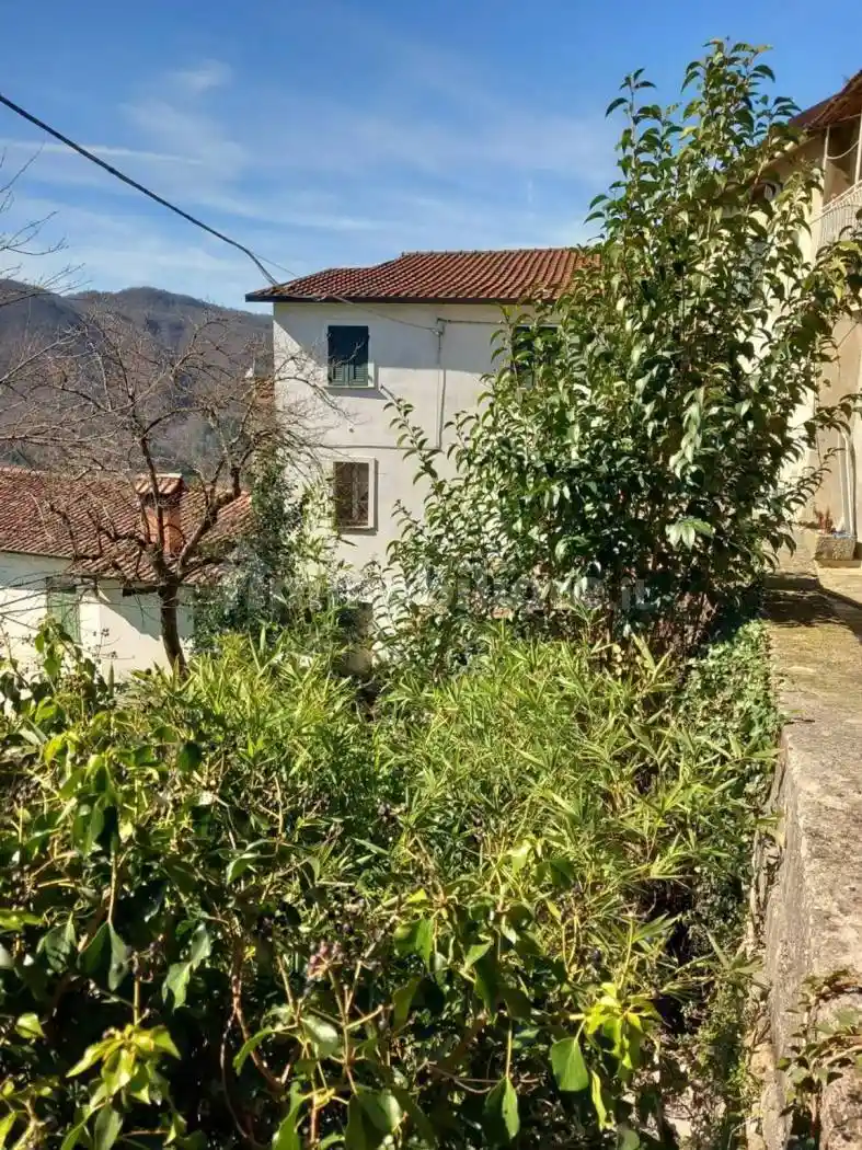 Villa in vendita a Tresana