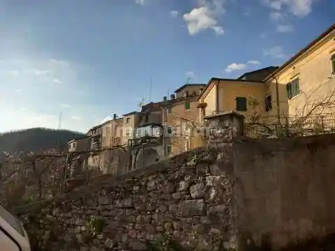 Villa in vendita a Fivizzano