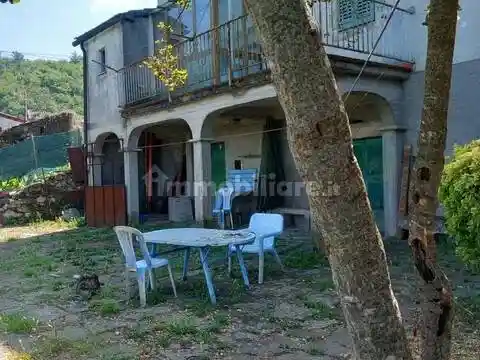 Villa in vendita a Fivizzano