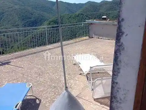 Villa in vendita a Fosdinovo