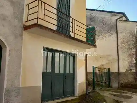 Villa in vendita a Villafranca in Lunigiana