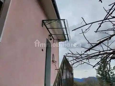 Appartamento in vendita a Bagnone