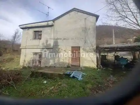 Rustico - Casale in vendita a Bagnone