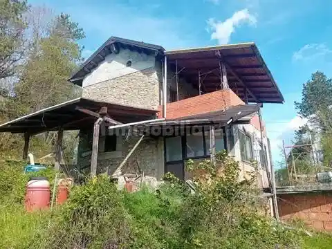 Rustico - Casale in vendita a Aulla