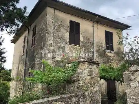 Villa in vendita a Fivizzano