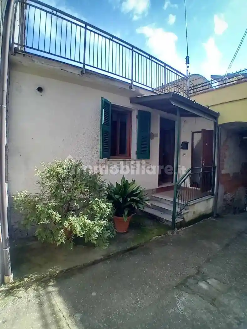 Villa in vendita a Licciana Nardi