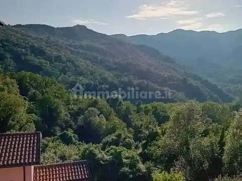 Villa in vendita a Tresana