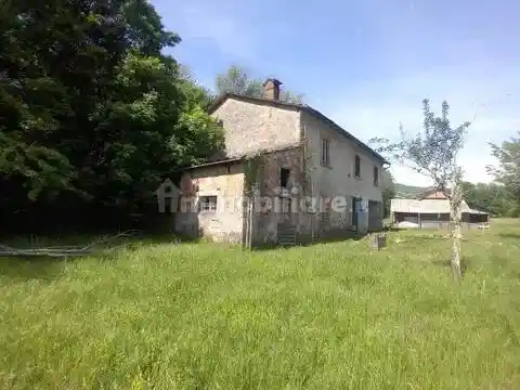 Rustico - Casale in vendita a Pontremoli
