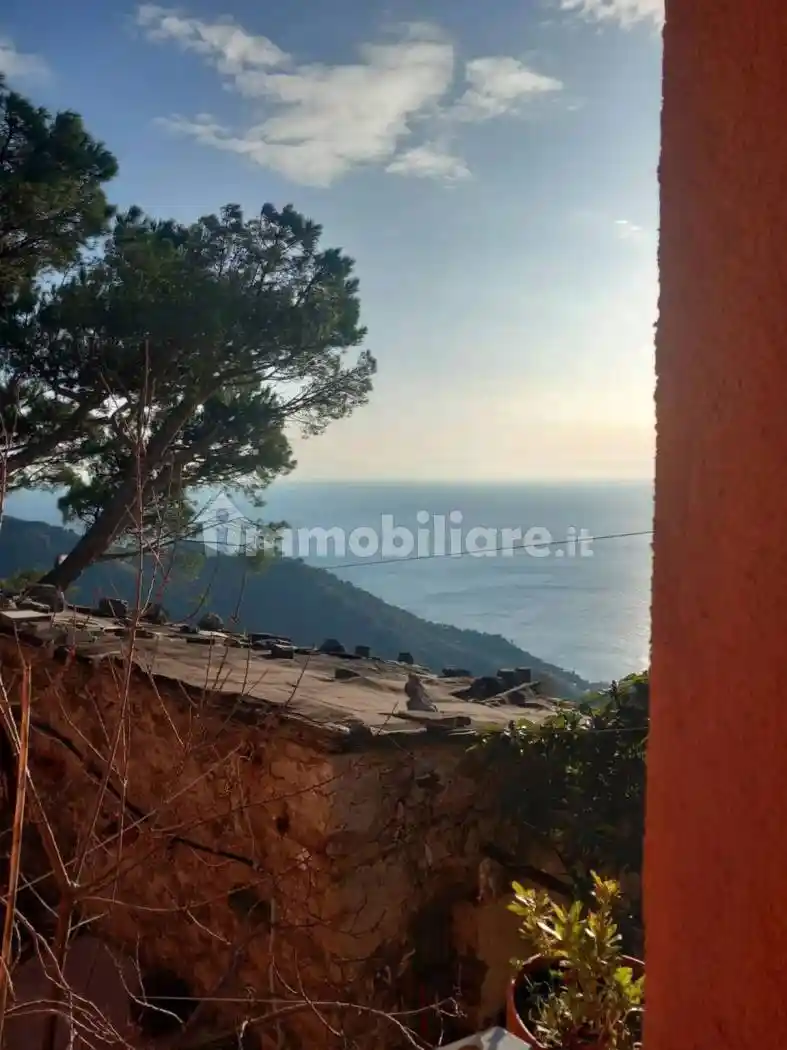 Appartamento in affitto a Vernazza