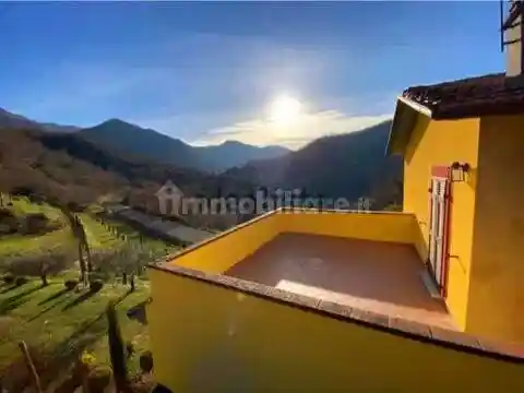 Villa in vendita a Fivizzano