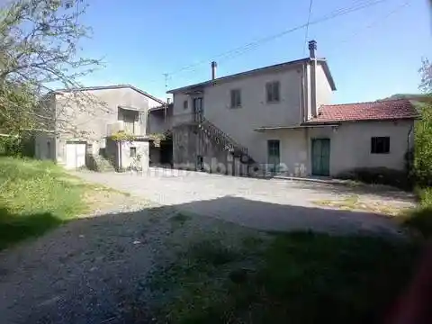 Villa in vendita a Pontremoli