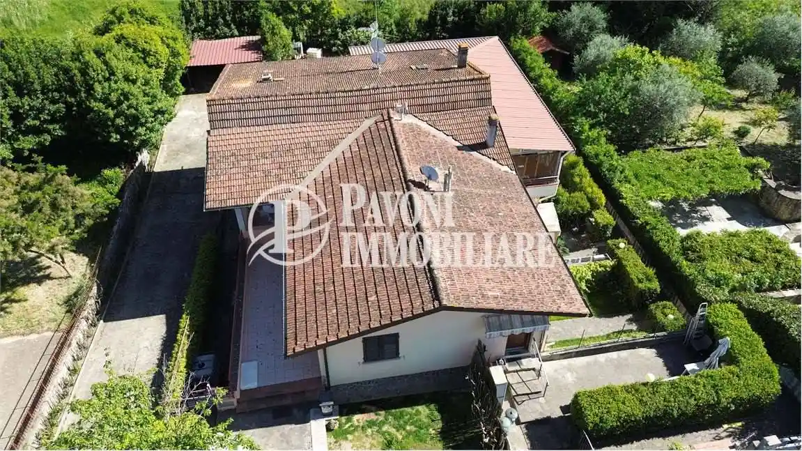 Casa indipendente in vendita a Carmignano