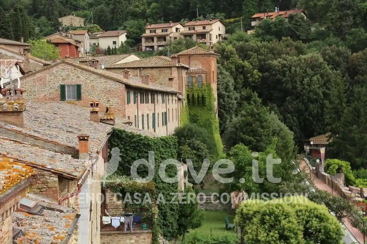 Appartamento in vendita a Paciano