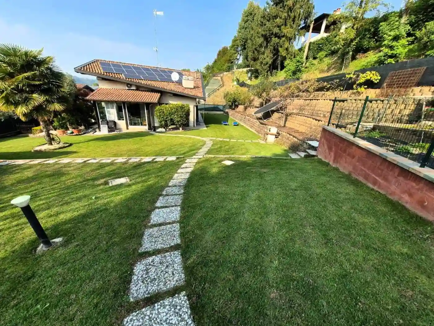 Villa - foto 2