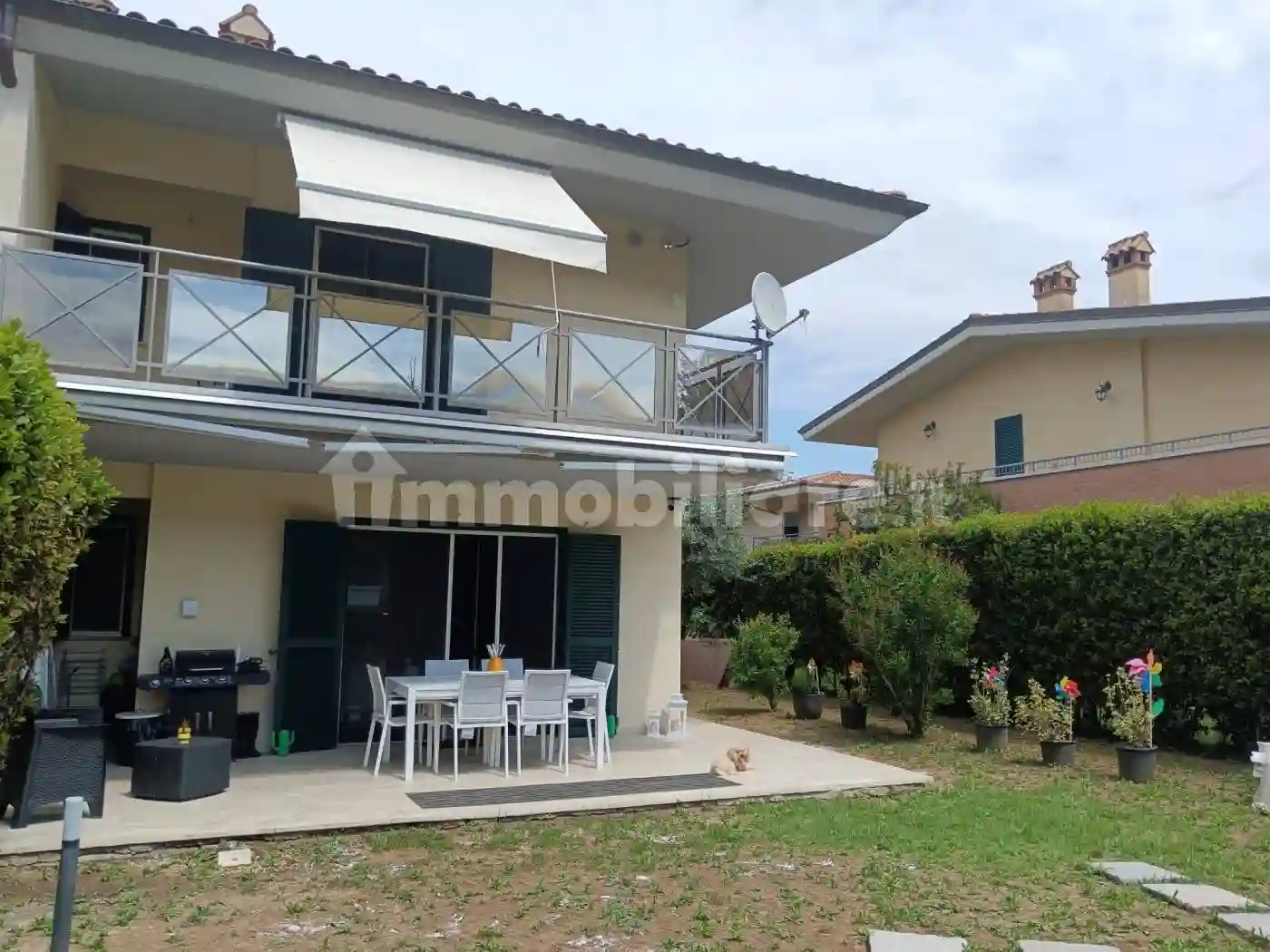 Villa - foto 2