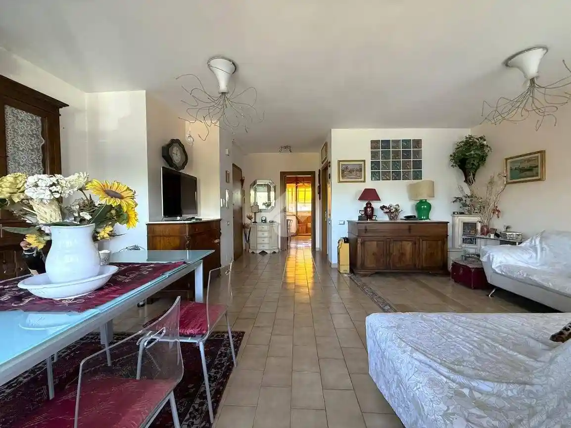 Appartamento in vendita a Livorno