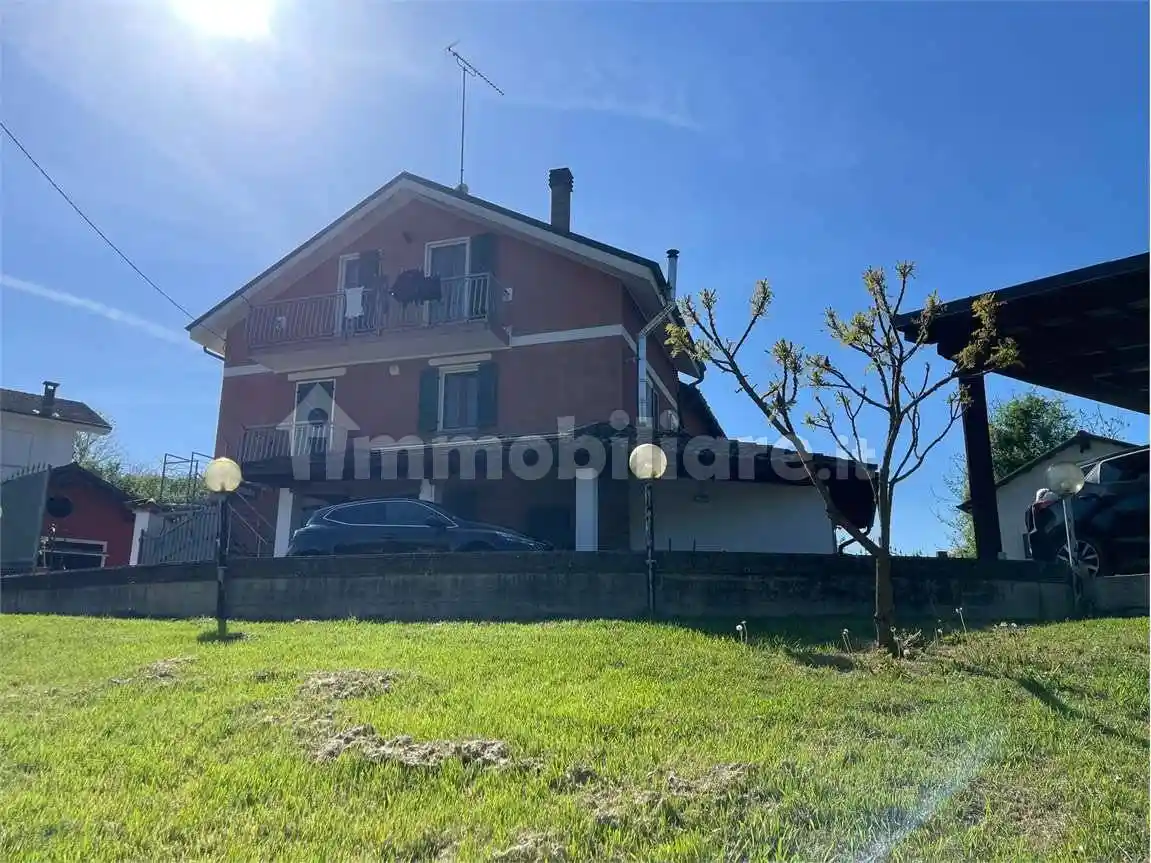 Rustico - Casale in vendita a Calamandrana