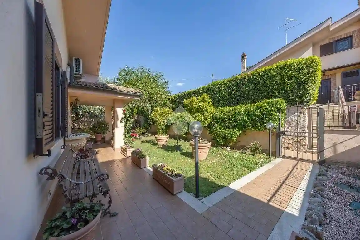 Villa - foto 3