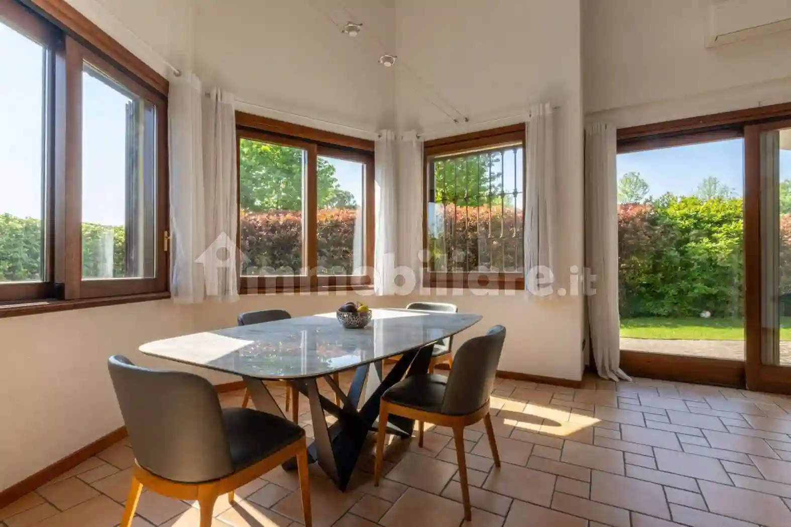 Villa - foto 4