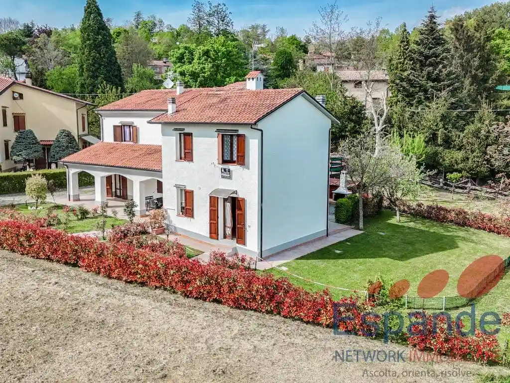 Villetta a schiera in vendita a Santa Sofia