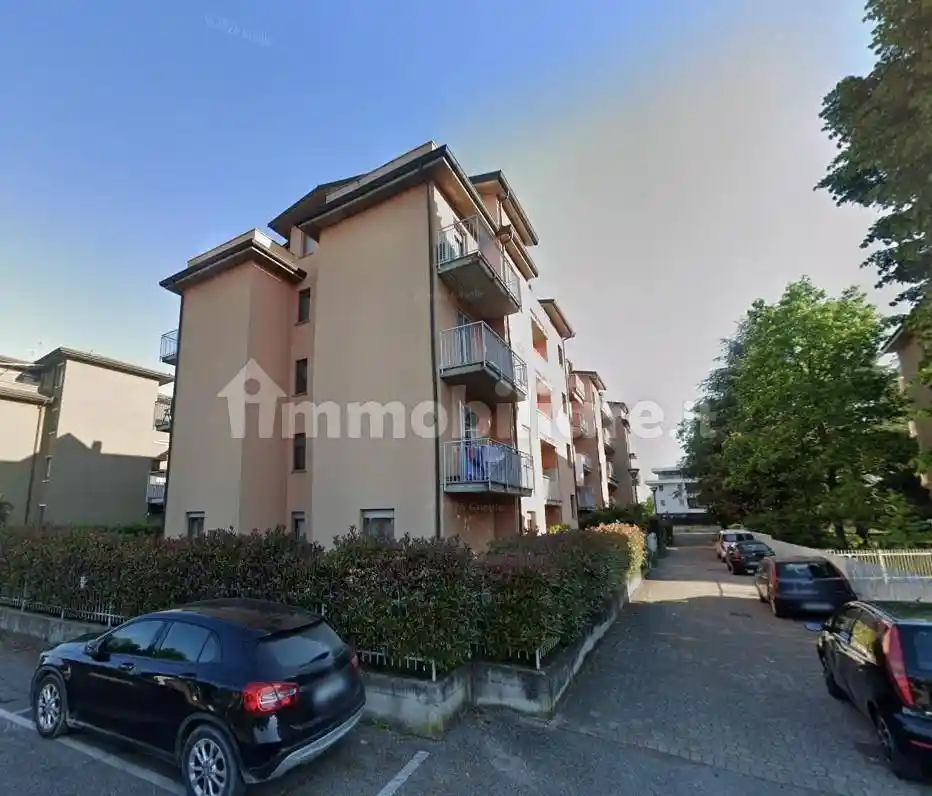 Appartamento in vendita a Cassano d'Adda
