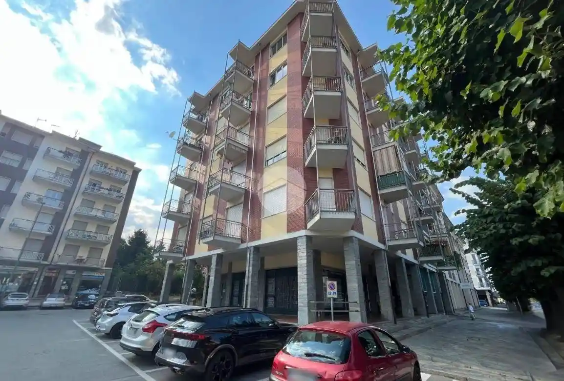 Appartamento in affitto a Barge