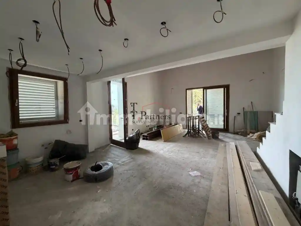 Casa indipendente in vendita a Calenzano