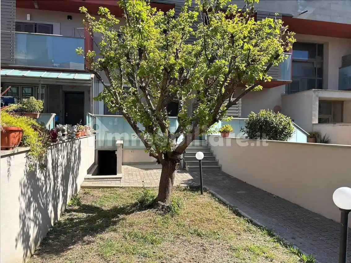 Appartamento in vendita a Livorno