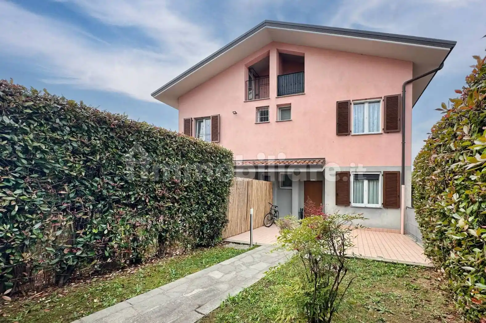 Villa in vendita a Casatenovo