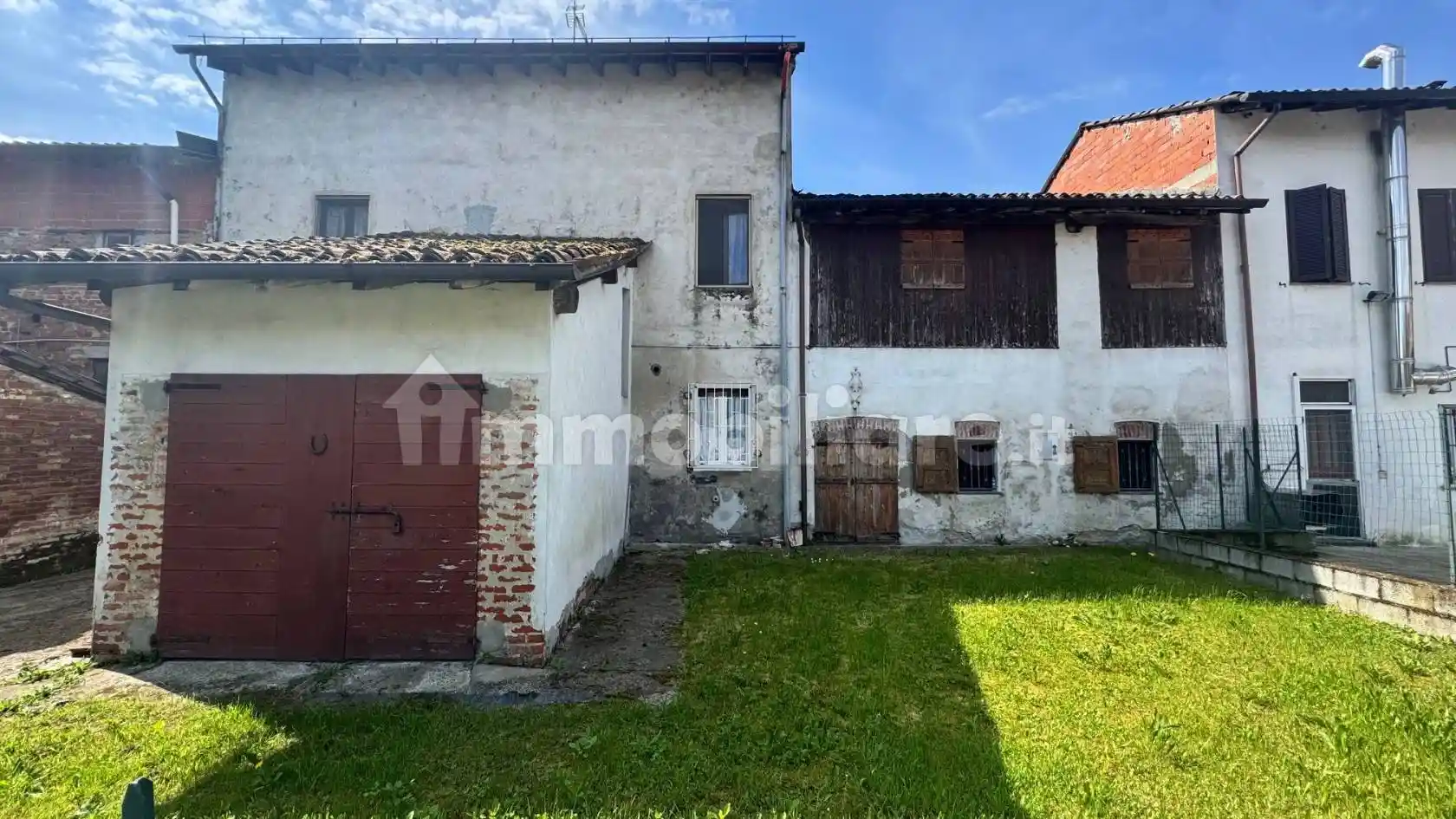 Casa indipendente in vendita a Mortara