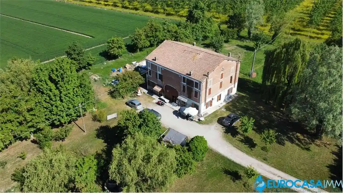 Rustico - Casale in vendita a Fabbrico