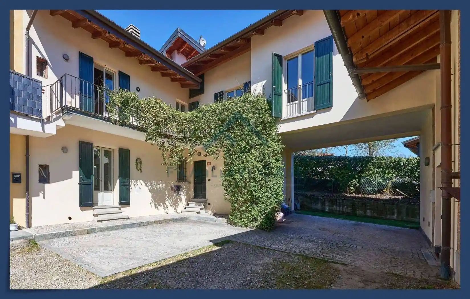 Casa indipendente in vendita a Inarzo