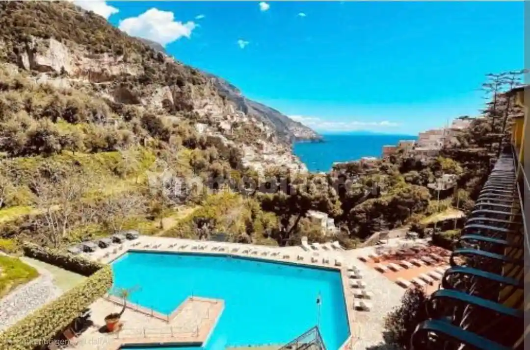 Appartamento in affitto a Positano