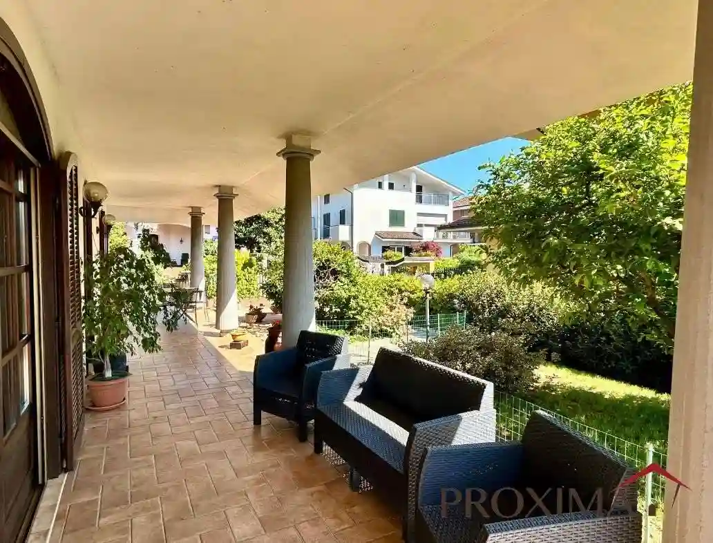 Villa - foto 5