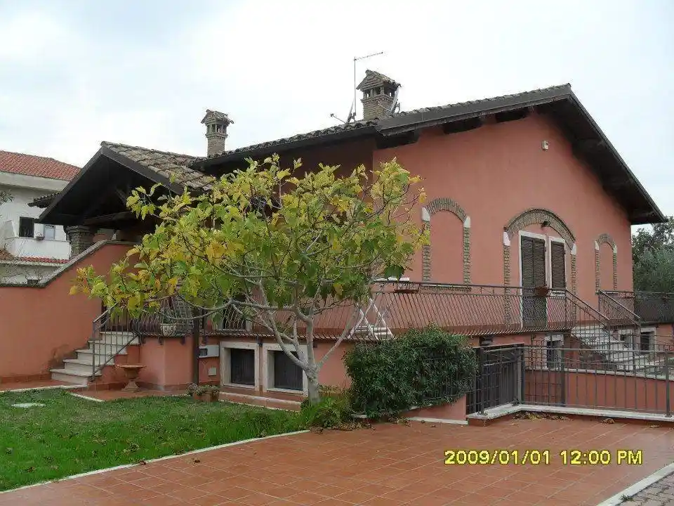 Villa in vendita a Roma
