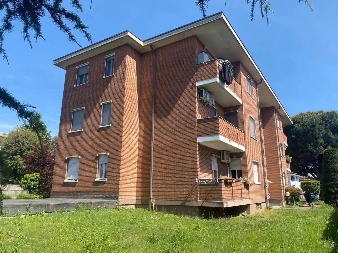 Appartamento in vendita a Verano Brianza